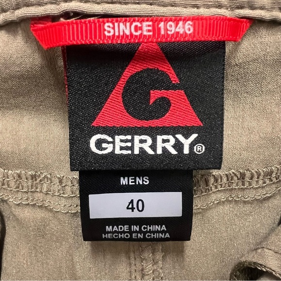 Gerry Casual Cargo Shorts with side zipper pockets size 40 - Picture 7 of 11